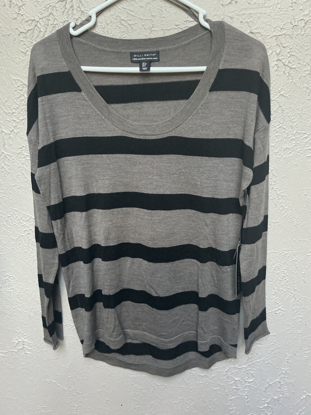 Willi Smith Small Gray Striped Merino Wool Sweater Scoop Neck